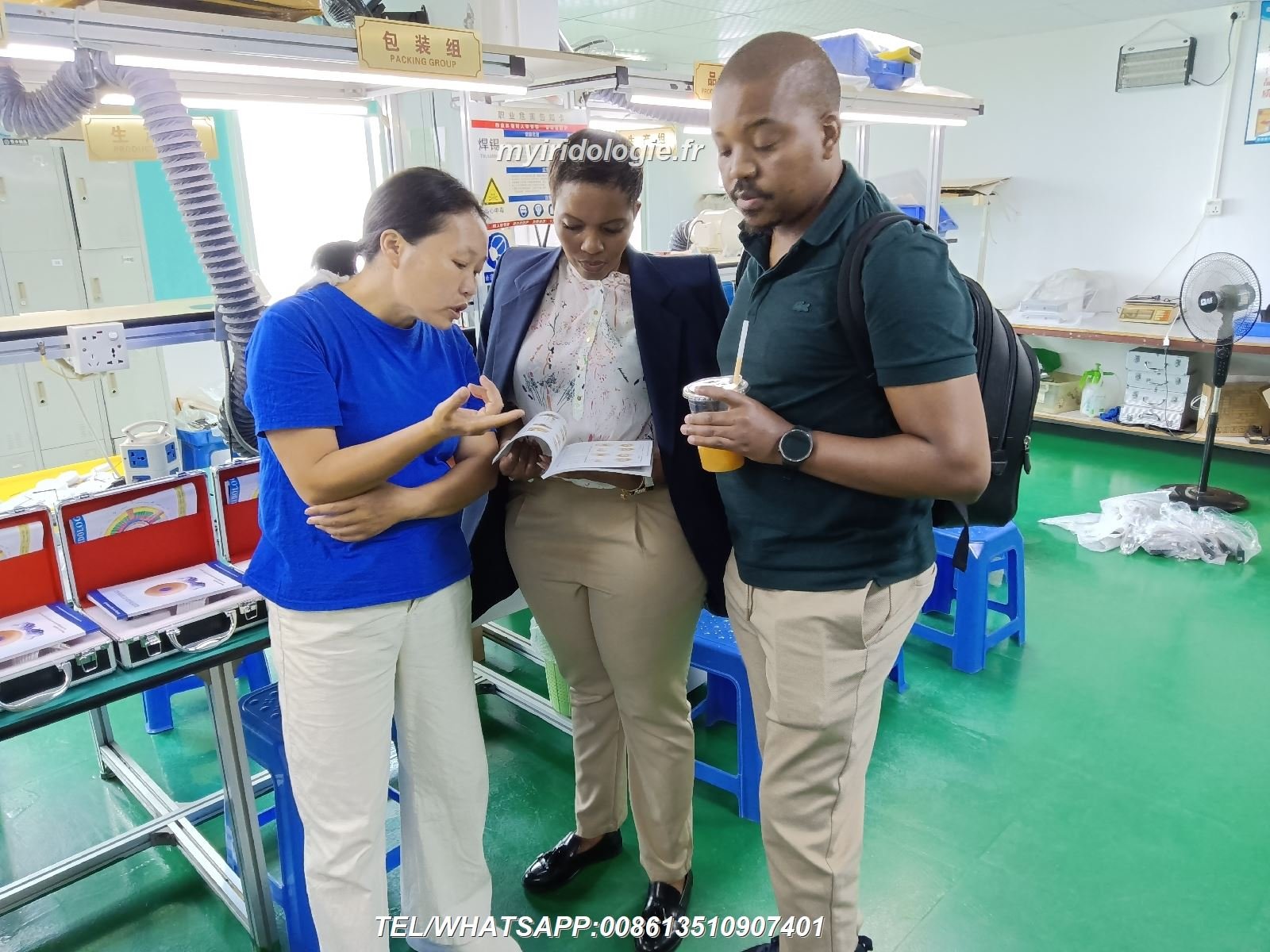 Fábrica MAIKONG iridología línea de producción moderna