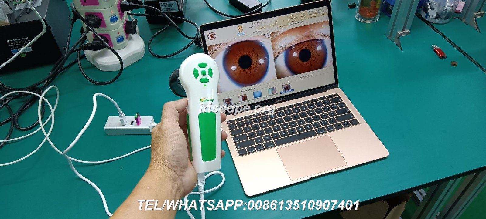 Iriscopio con software profesional MAIKONG en uso clínico