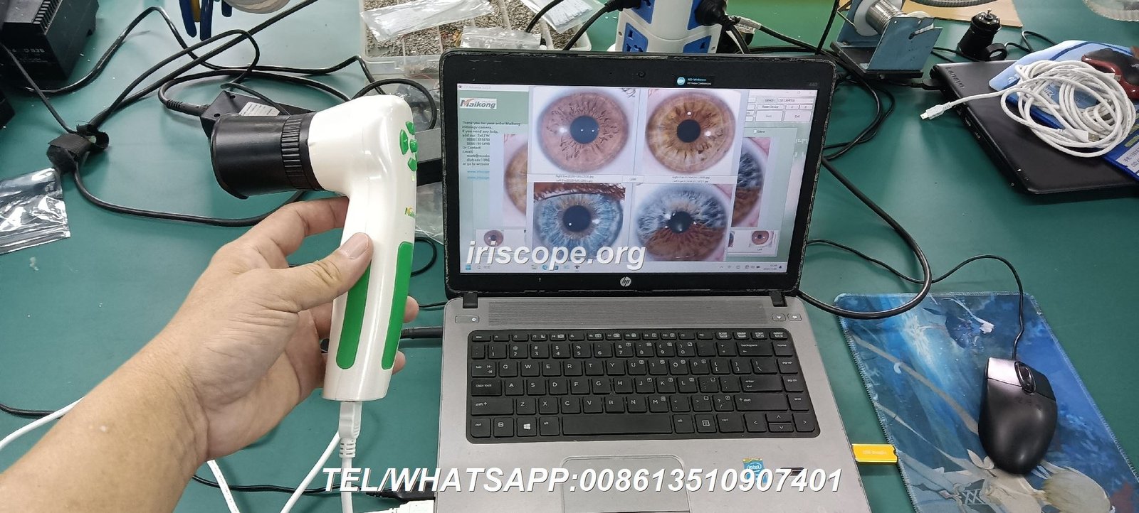 Iriscope MAIKONG conectado a ordenador mediante cable USB