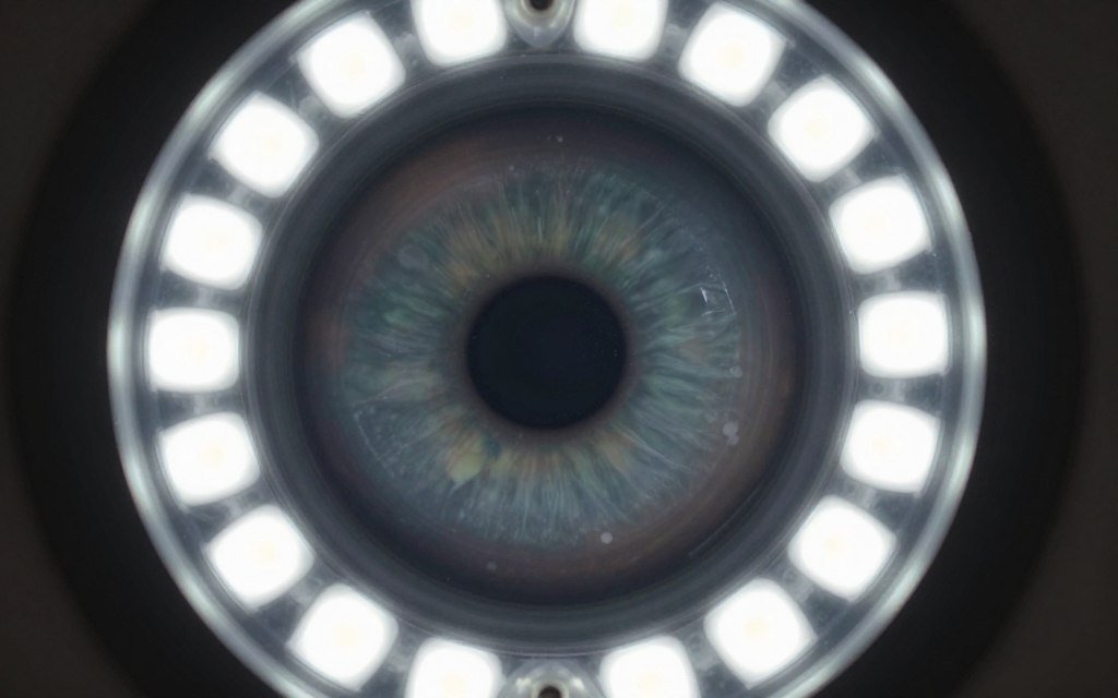 Detalles de luces LED en iriscopio profesional MAIKONG